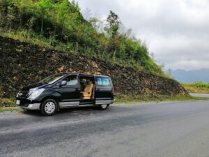 Minivan 7-13 seats